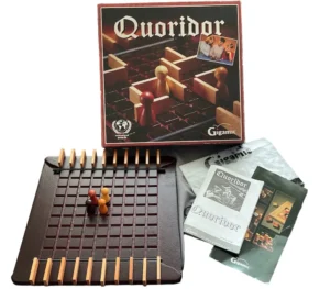 Board game "Quoridor" with its box, board, wooden pieces, and instructions displayed.