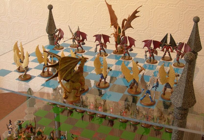 Dragonchess (1985) Board Game