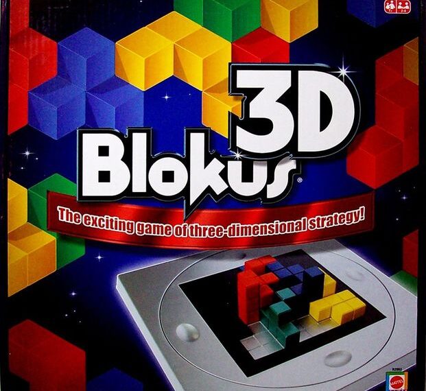 Blokus 3D (2003) Board Game