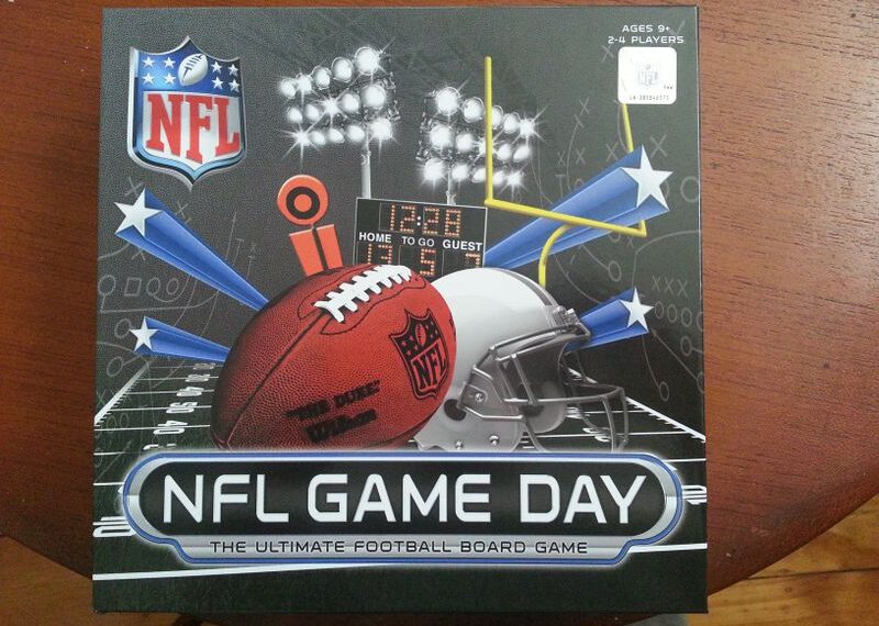 NFL Game Day (2013) Board Game