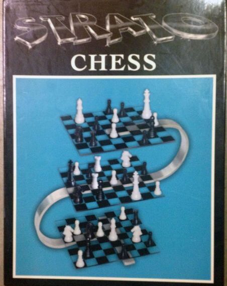 Strato Chess (1973) Board Game