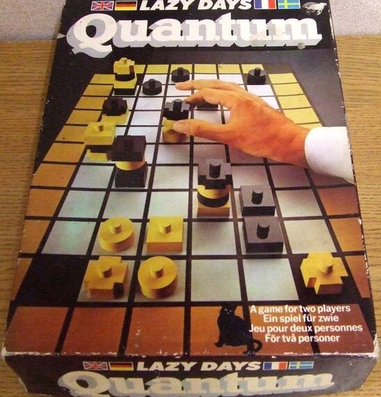 Quantum (1975) Board Game