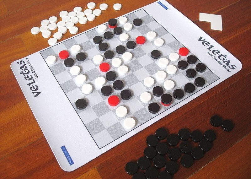 Veletas (2013) Board Game