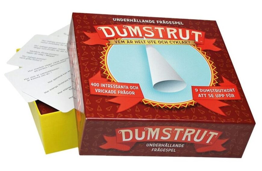 Dumstrut (2015) Board Game