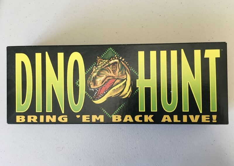 Dino Hunt (1996) Board Game