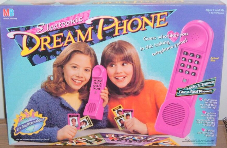 Electronic Dream Phone (1991) Board Game