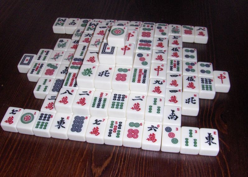 Mahjong Solitaire (1981) Board Game