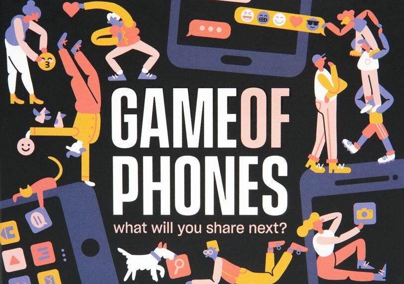 Game of Phones (2015) Board Game