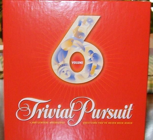 Trivial Pursuit: Volume 6 (2003) Board Game